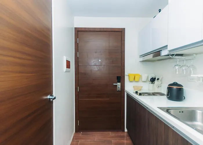 Urban Charm Cozy Meet 51 Air Swim Gym Park 300mb Apartment *