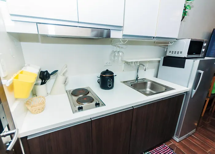 Apartment Urban Charm Cozy Meet 51 Air Swim Gym Park 300mb Manila