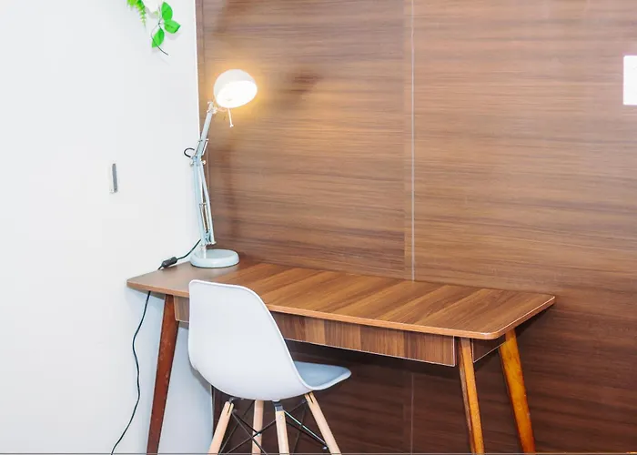Apartment Urban Charm Cozy Meet 51 Air Swim Gym Park 300mb