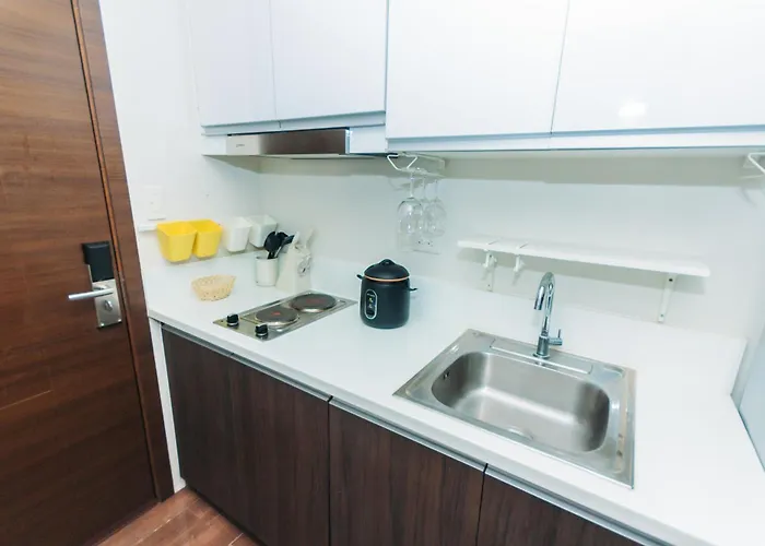 Urban Charm Cozy Meet 51 Air Swim Gym Park 300mb Apartment *