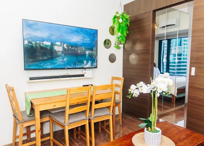 Apartment Urban Charm Cozy Meet 51 Air Swim Gym Park 300mb Manila