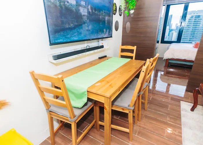 Urban Charm Cozy Meet 51 Air Swim Gym Park 300mb Apartment